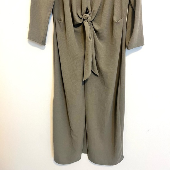 2/$30 ZARA - Green Tie Front Sheath Dress V-neck 3/4 Sleeve NWT - Picture 3 of 7